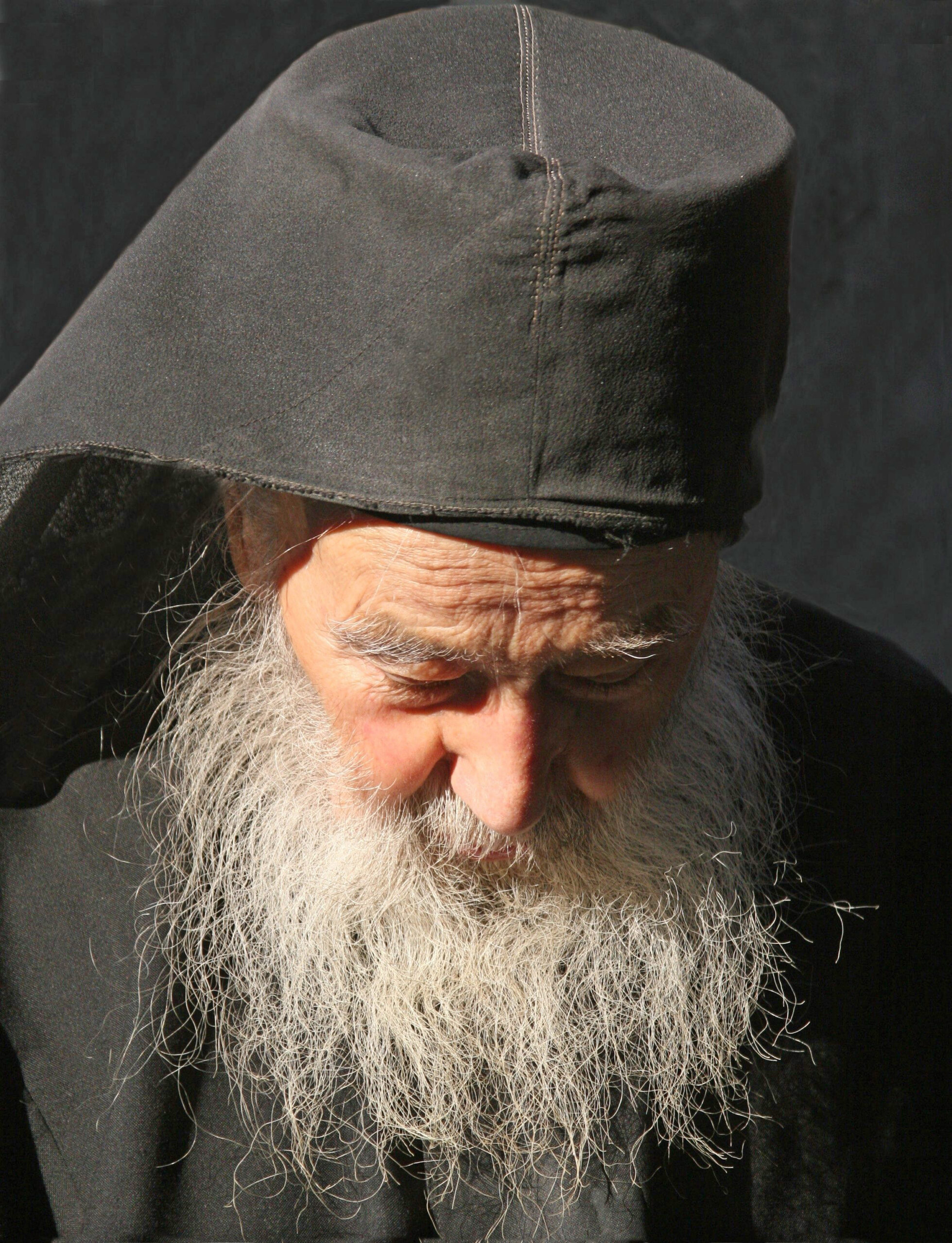 Părintele Petroniu de la Prodromu